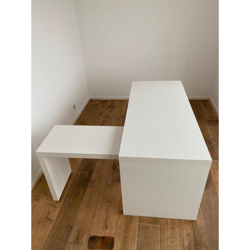 Bureau te koop
