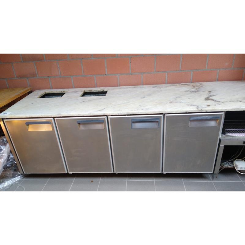 Horeca werk tafel met koeling en marmer werkblad