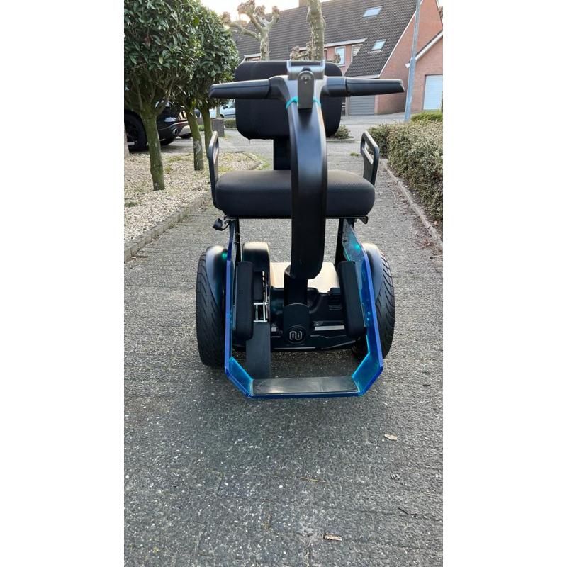Elektrische zelfbalanceerde rolstoel van Nino Robotics