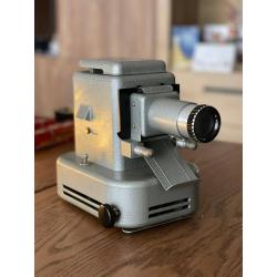 Oude diaprojector