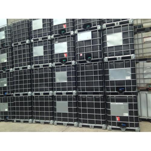 Zwarte ibc containers