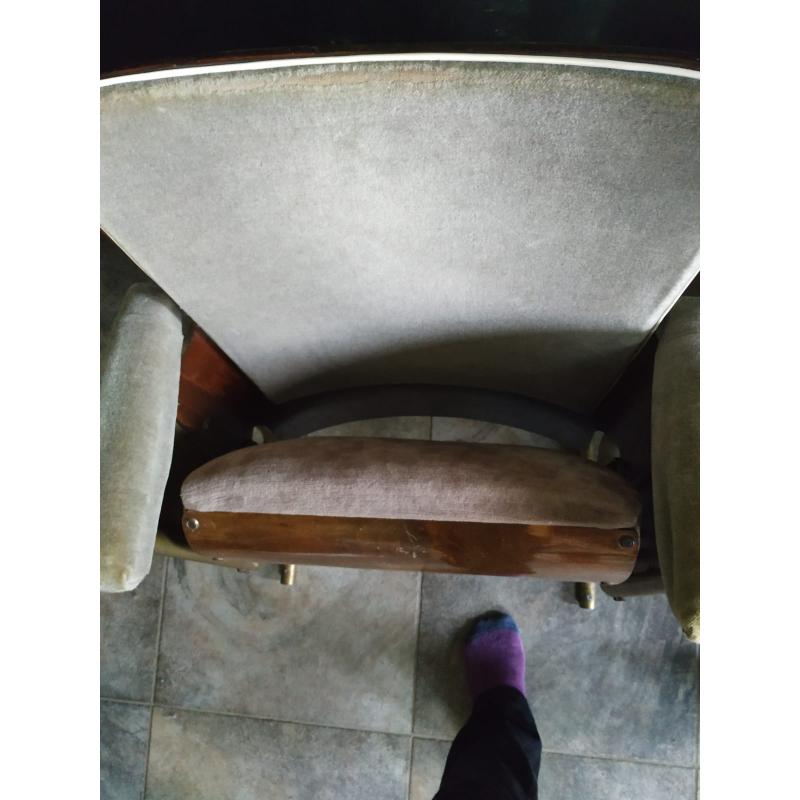 Vintage bioscoopstoelen
