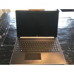 HP laptop, 2 maanden oud. Nauwelijks gebruikt. Azerty toetsenbord