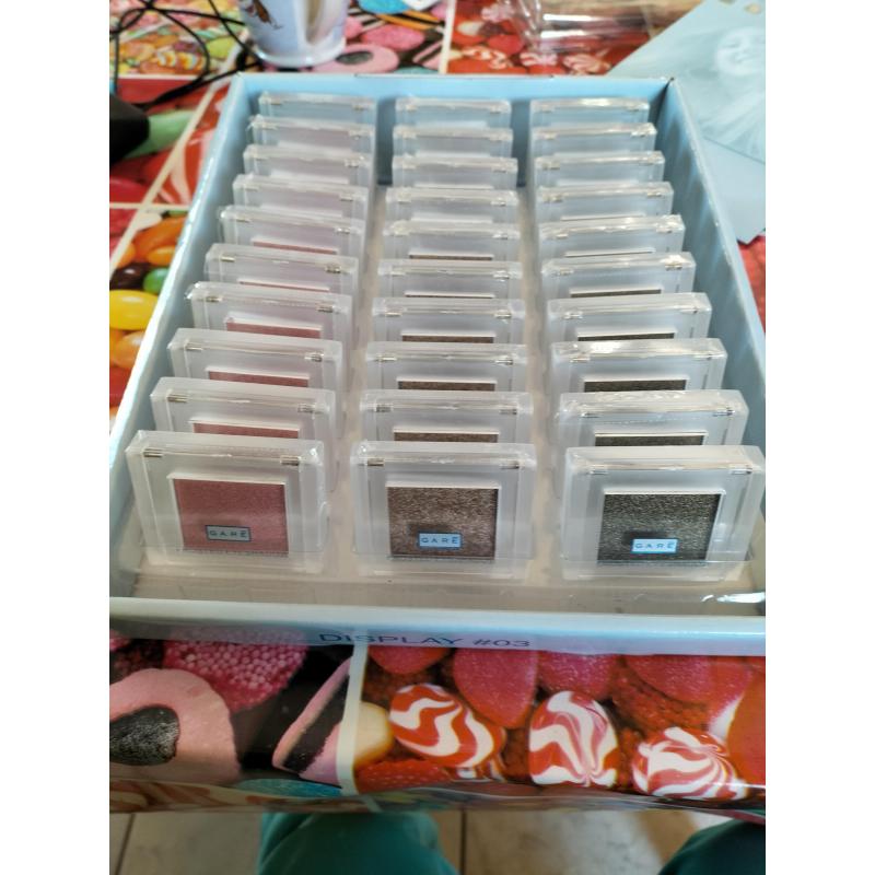 groot lot make up van 3000 stuks