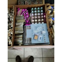 groot lot make up van 3000 stuks