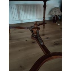 Antieke eettafel 19e eeuw