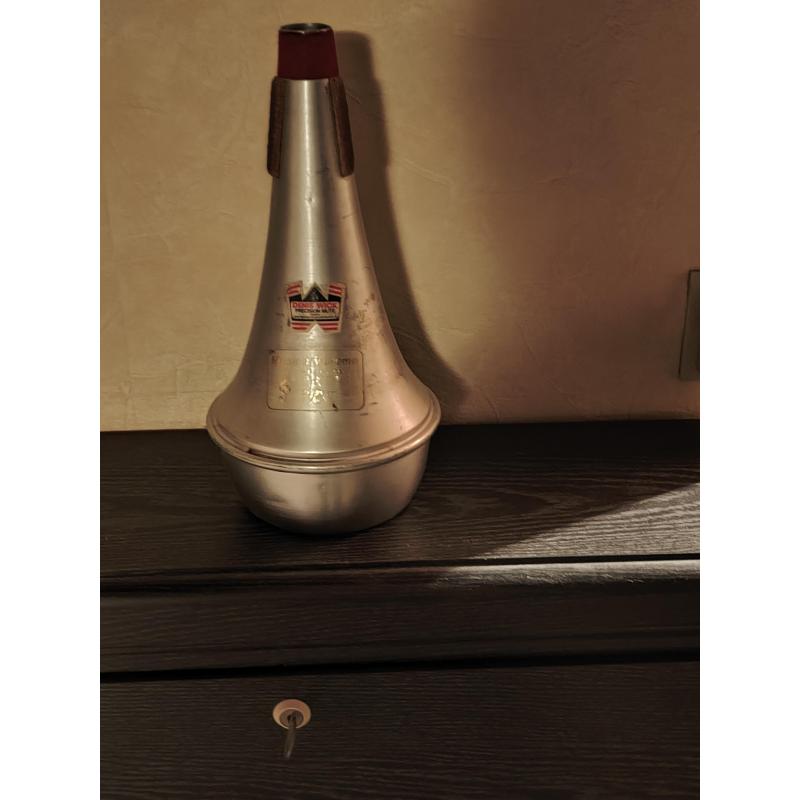 Diverse Mutes (Sourdines) voor Trombone