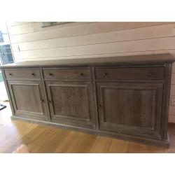 dressoir massief taupe-grijs