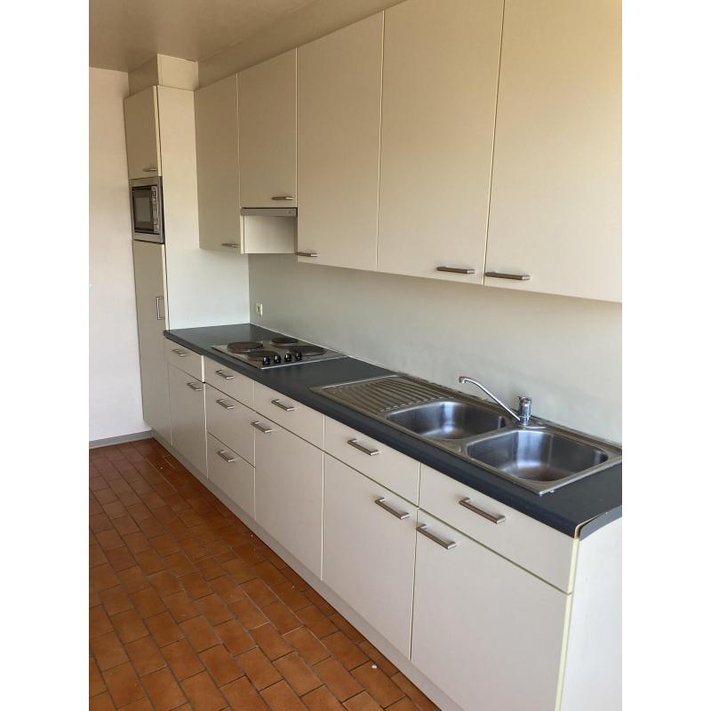 Te huur Deurne: appartement met autostaanplaats