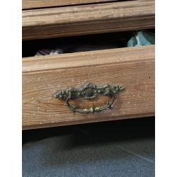 blankhouten antieke engelse kast
