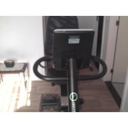TUNTURI E-80R Recumbent Bike