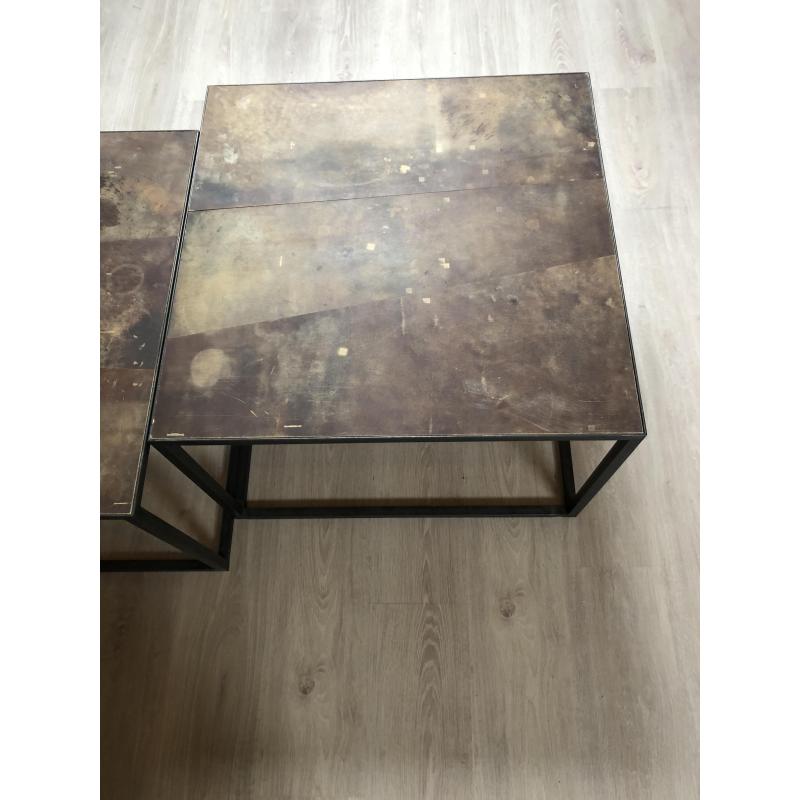 2 Robuuste salontafels met stalen frame