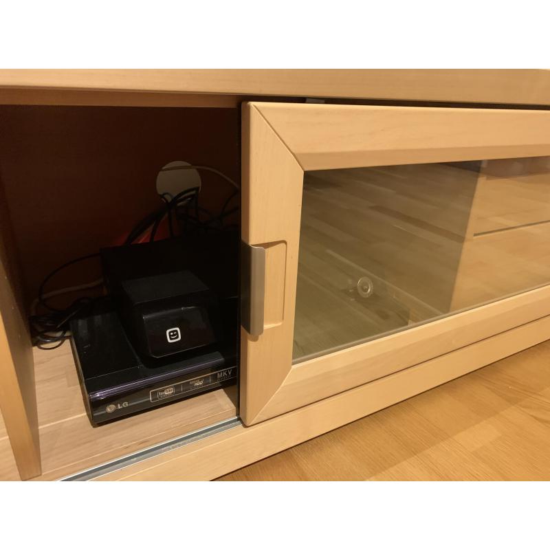 Hülsta set woonkamer: wandmeubel   salontafel