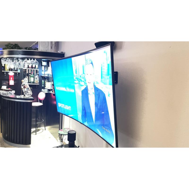 Samsung TV 65 inch CURVED
