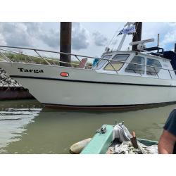Motorjacht BeachCraft  10.00 x 3.00 x 0.90