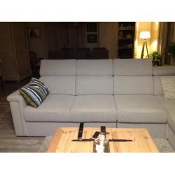 Hoeksalon te koop