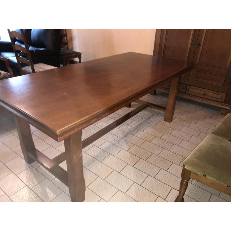 Eettafel met 6 stoelen (onderdeel eetkamer)