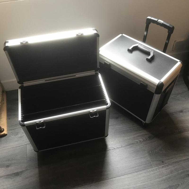 2 Pilotenkoffers