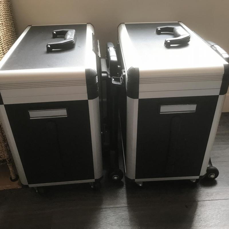 2 Pilotenkoffers