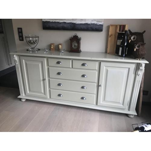 Dressoir in landelijke stijl