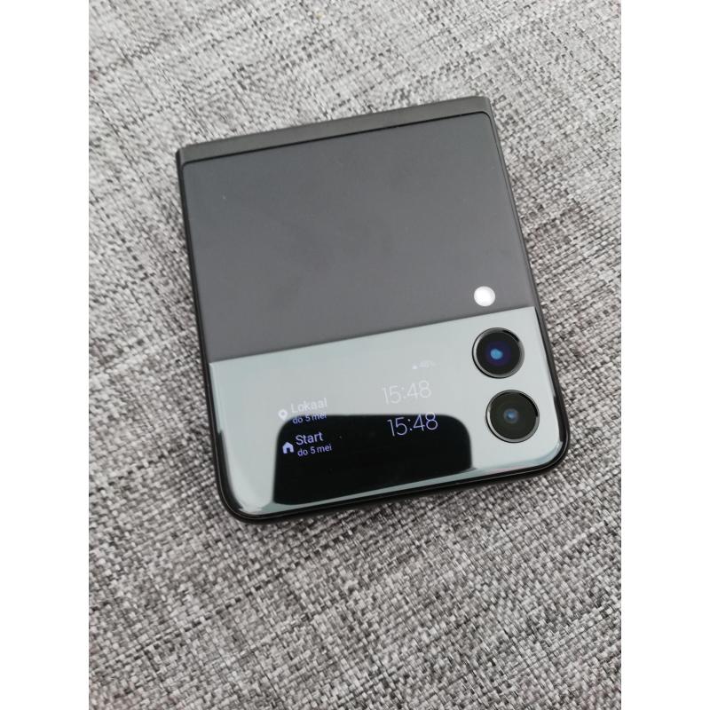 Te koop samsung z flip 3