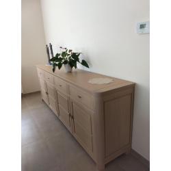 Volledige eetkamer