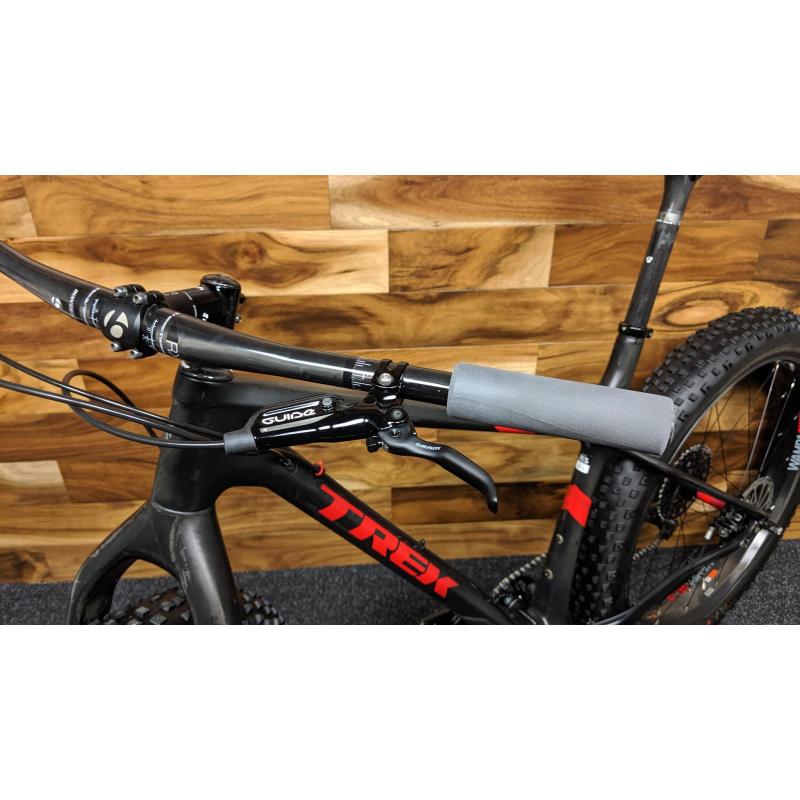 2016 TREK FARLEY 9.8 CARBON FATBIKE 27.5