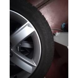 autobanden en velgen 225/50R17 94H