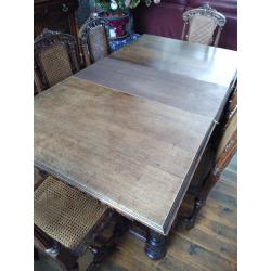 Antieke Dressoir   tafel   6 stoelen Mechelse stijl