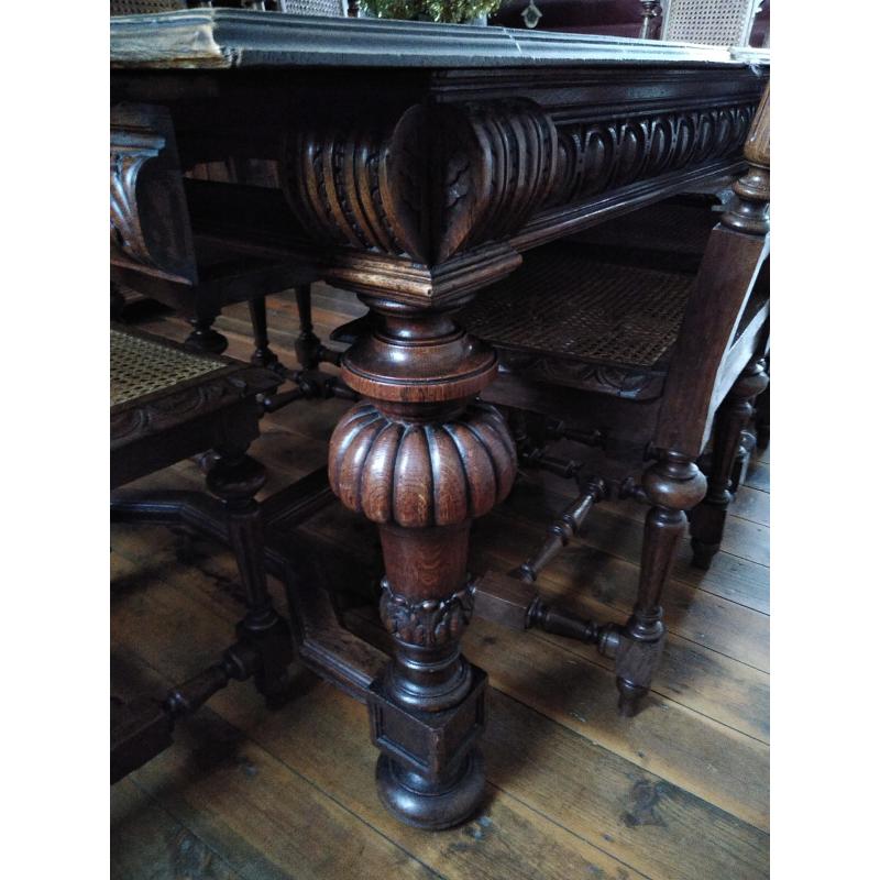 Antieke Dressoir   tafel   6 stoelen Mechelse stijl