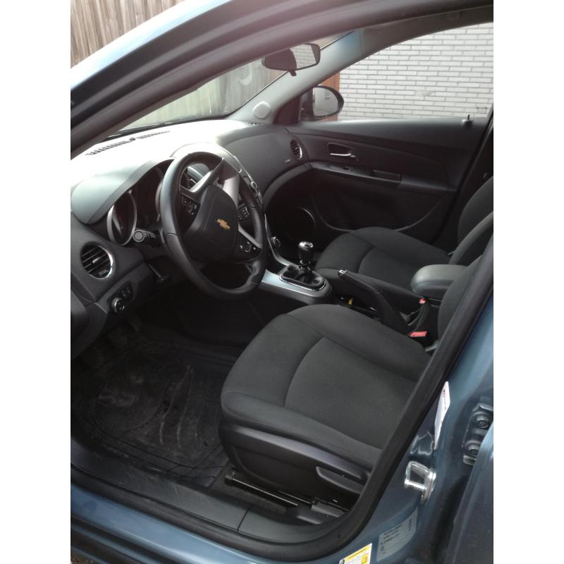 Chevrolet Cruze Stationwagon 1.6 LT Benzine!