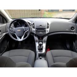 Chevrolet Cruze Stationwagon 1.6 LT Benzine!