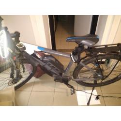 Elektrische mountainbike cube