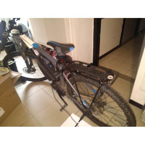 Elektrische mountainbike cube