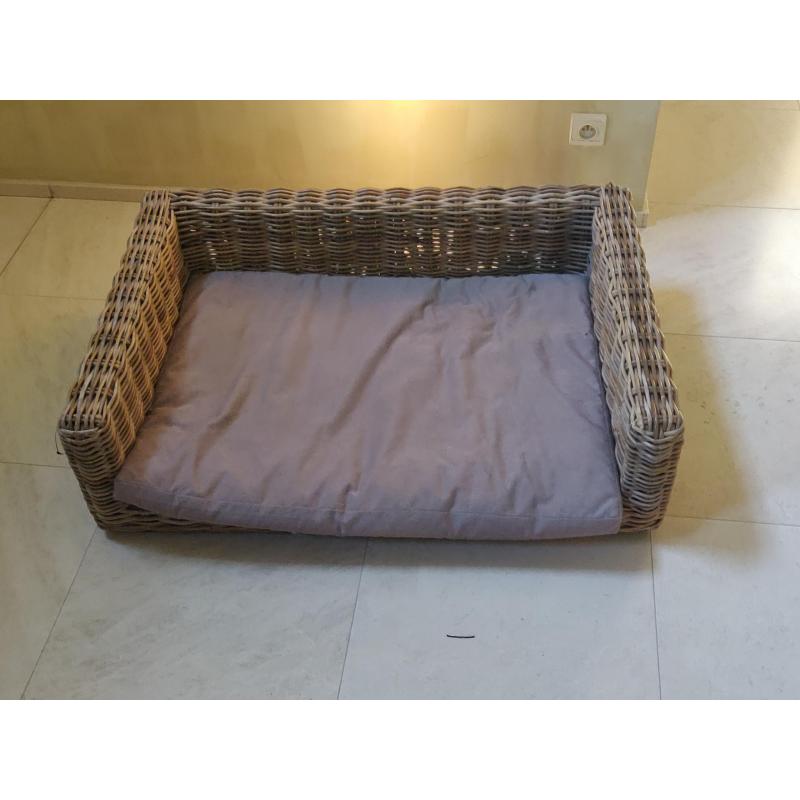 Hondenmand te koop