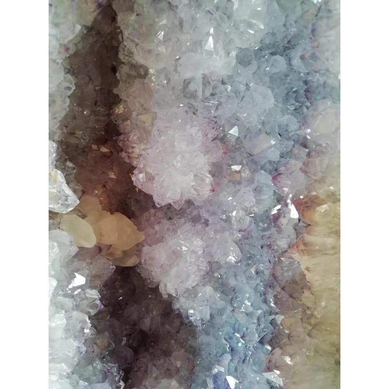 Amethist geode 38 kg en 84cm hoog