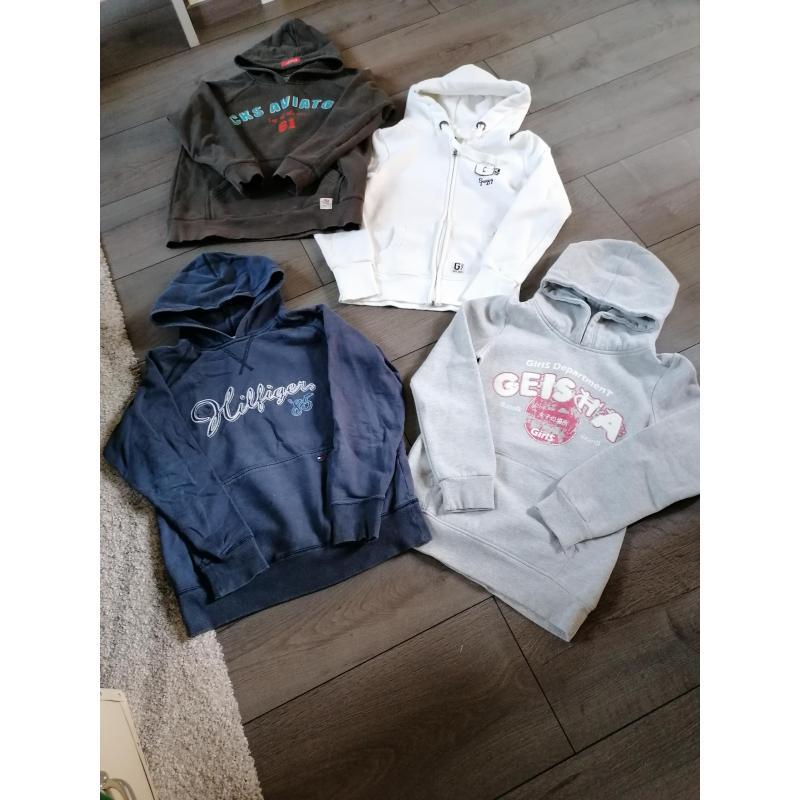 Sweaters met kap  maat 14 jaar / 164