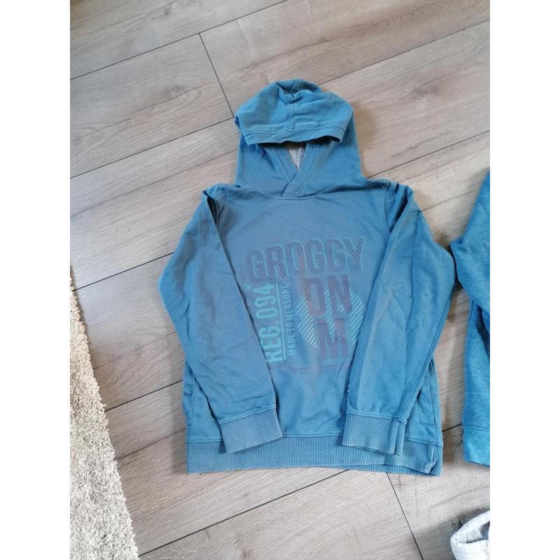 Sweaters met kap  maat 164 / 14 jaar