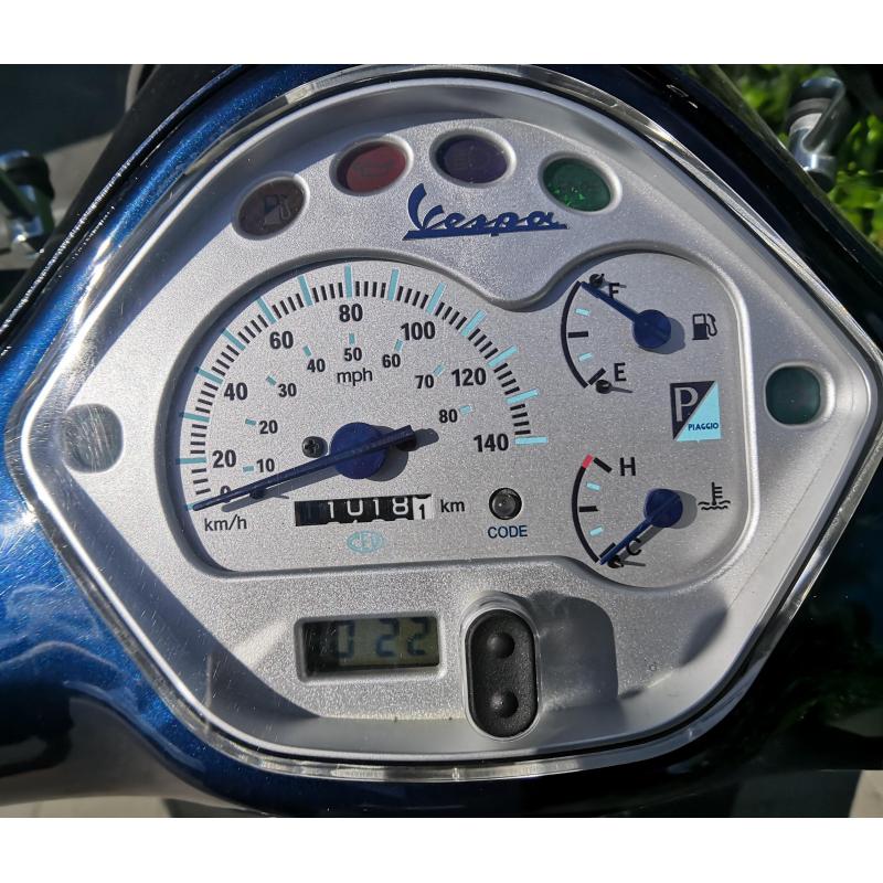 Vespa Piaggio GTS 125 in zeer goede staat