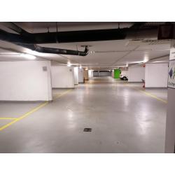 Parking Station Antwerpen-Centraal te huur