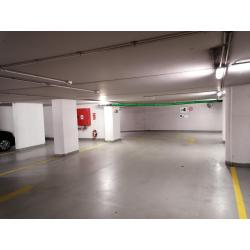 Parking Station Antwerpen-Centraal te huur