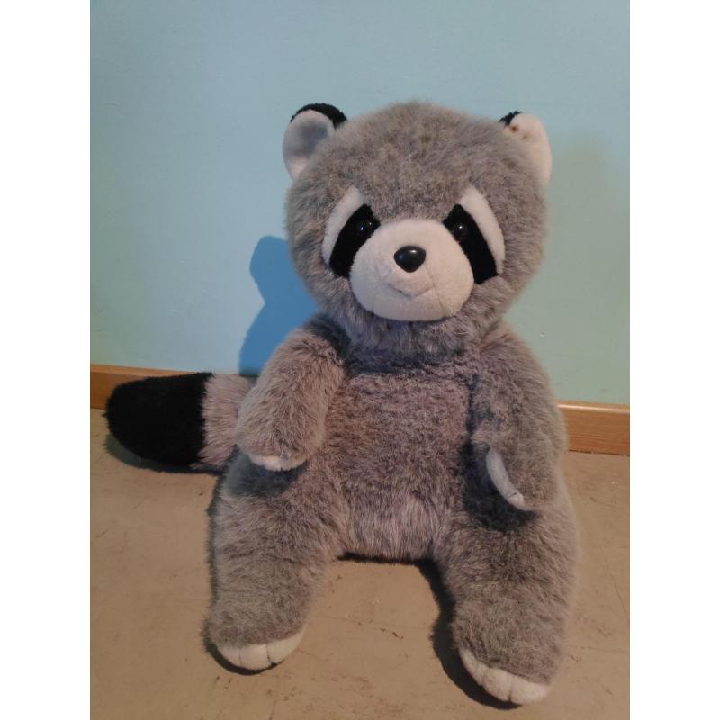 Super leuke wasbeer knuffel