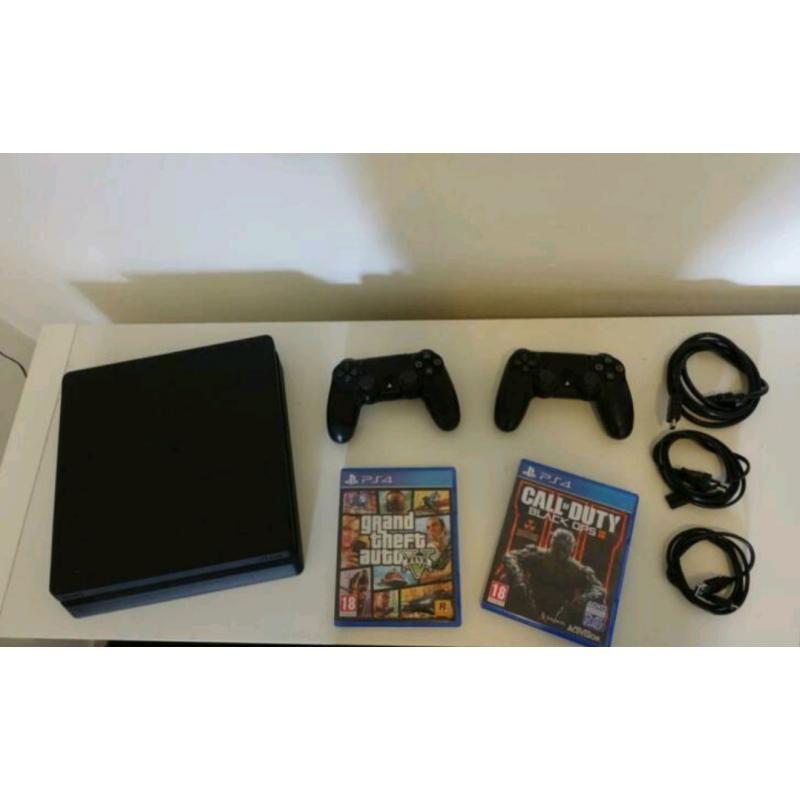 Playstation 4   controller en 2 spellen