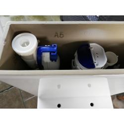 Nieuw compleet Toilet