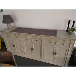 Dressoir