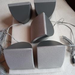 Geluidssysteem met power subwoofer
