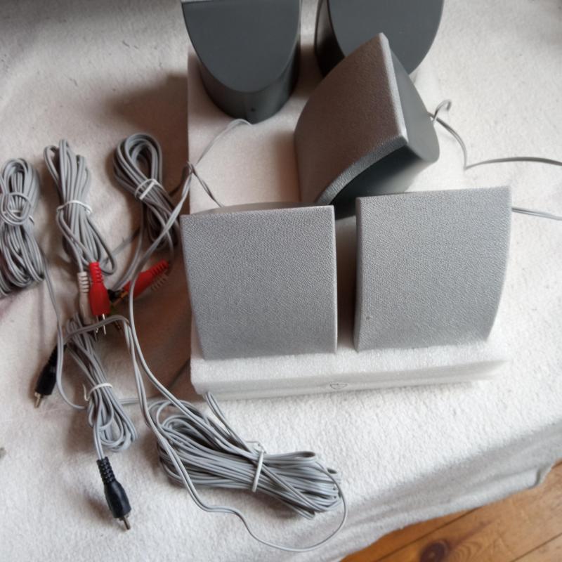 Pc geheugensysteem met power subwoofer