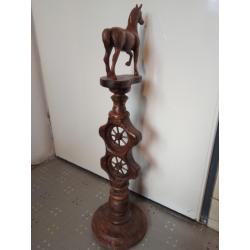 Te koop prachtig deco houtsnijwerk paard!