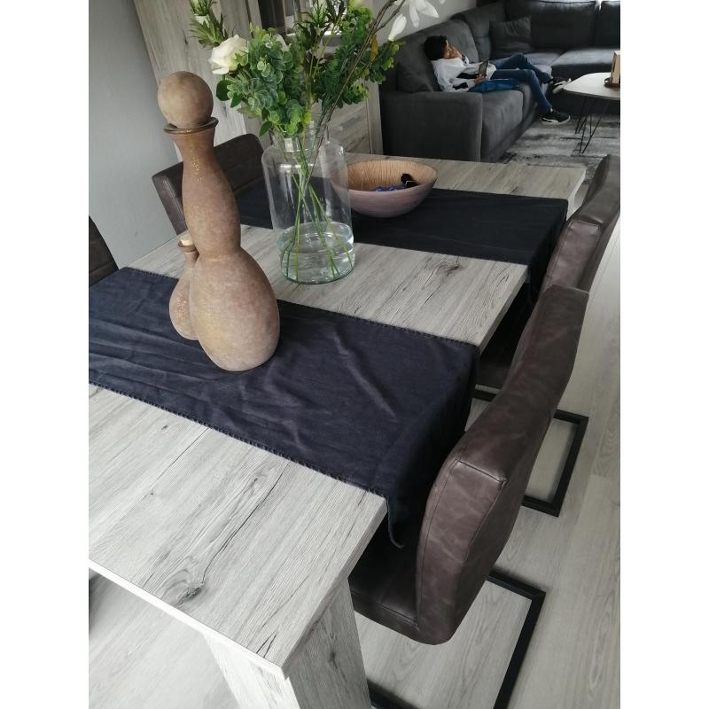 Uitschuifbare tafel