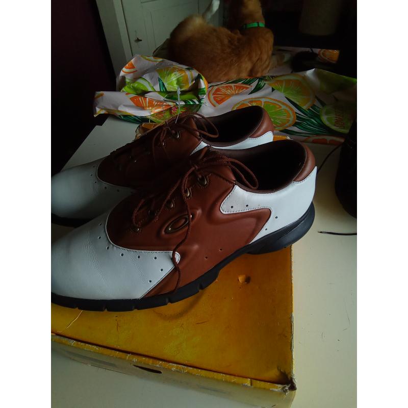 Mooie golfschoenen grote maat
